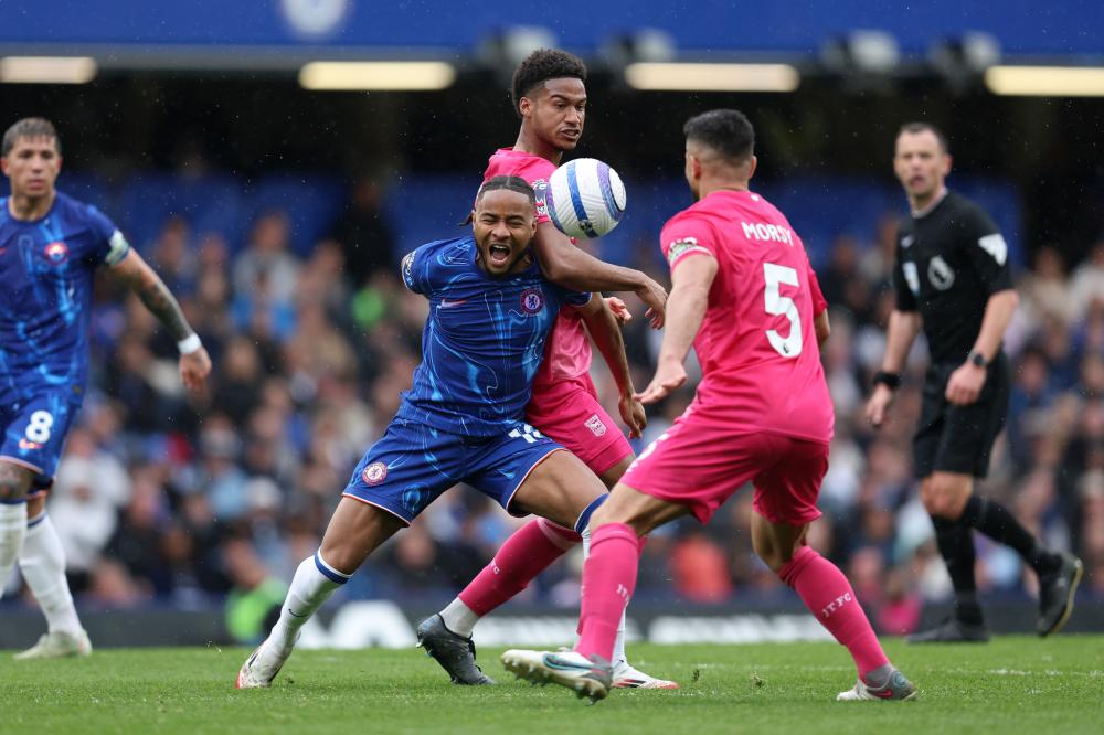 詹姆斯重新 詹姆斯重新