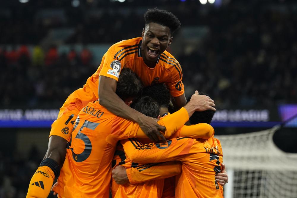 期球员进行 期球员进行